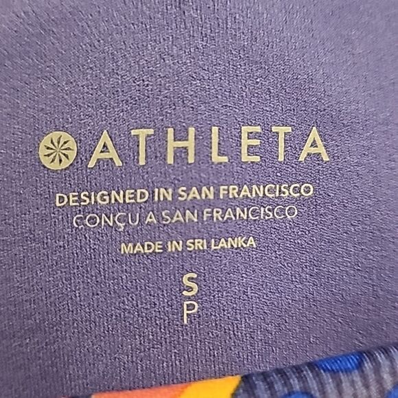 Athleta Concious Crop Printed Top, Size Small D-DD, Multi Tropical Colo… - Picture 3 of 6